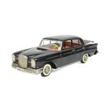 TINPLATE TOYS - JAPANESE TINPLATE MERCEDES BENZ 220S