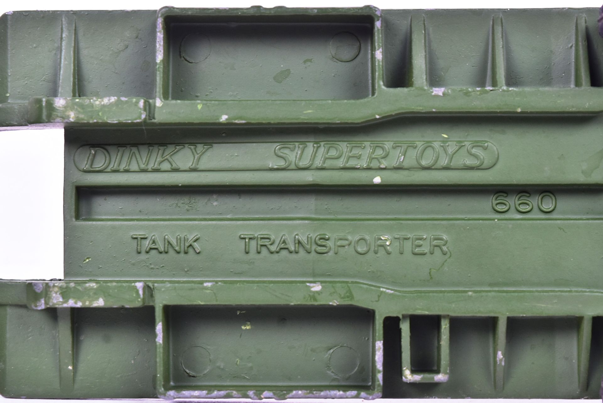 DIECAST - VINTAGE DINKY SUPER TOYS TANK TRANSPORTER GIFT SET - Image 4 of 6