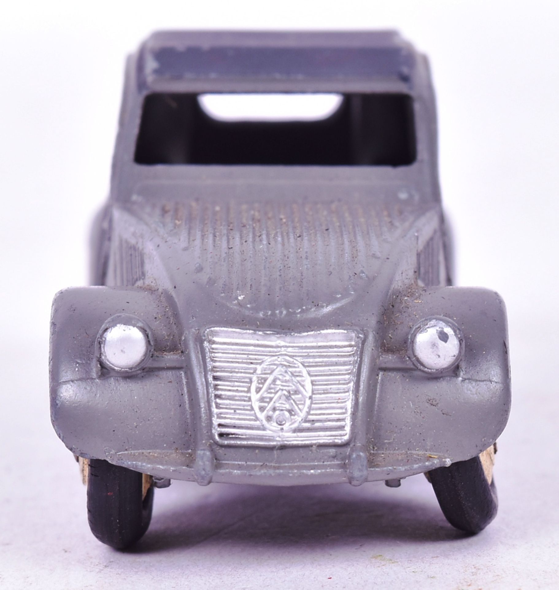 DIECAST - FRENCH DINKY TOYS - CITROEN 2CV - Image 3 of 5