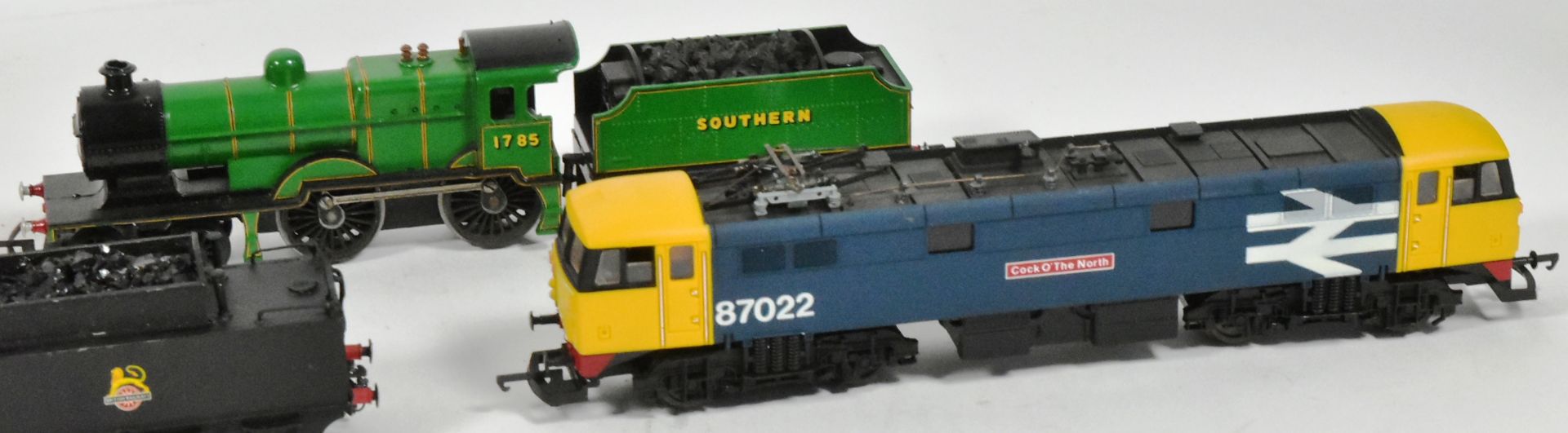 MODEL RAILWAY - COLLECTION OF ASSORTED LOCOMOTIVES - Image 5 of 5