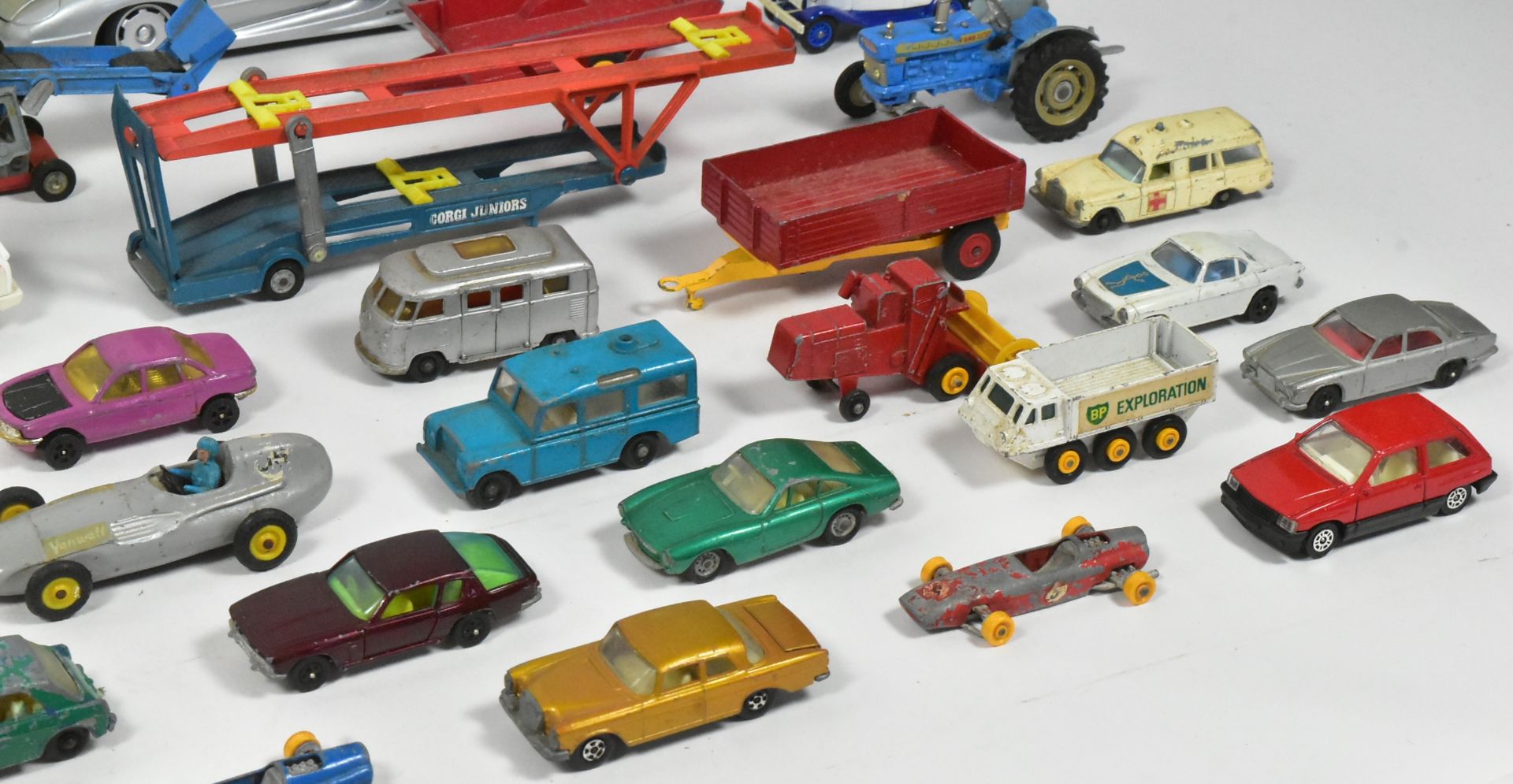 DIECAST - COLLECTION OF ASSORTED DIECAST MODELS - Bild 6 aus 7