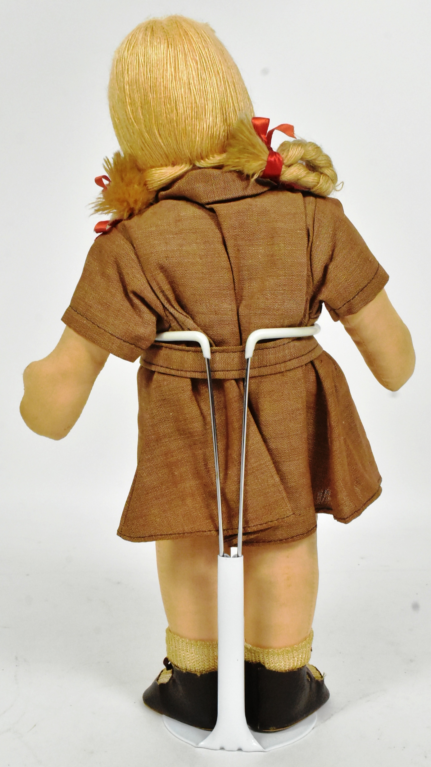 GEORGENE NOVELTIES - C1940S BROWNIE / GIRL SCOUT DOLL - Image 4 of 5