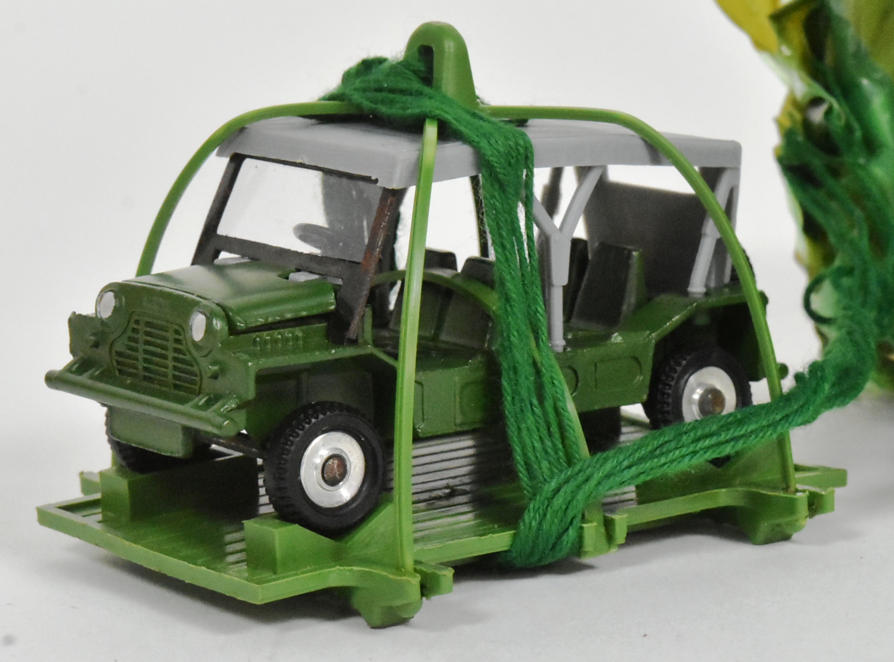 DIECAST - VINTAGE DINKY TOYS AUSTIN PARA-MOKE - Image 2 of 4