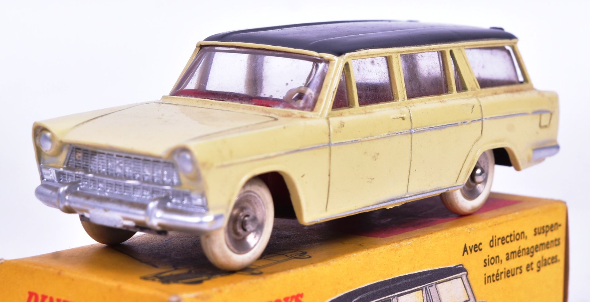 DIECAST - FRENCH DINKY TOYS - FIAT 1800 FAMILIALE - Bild 2 aus 5