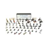 TOY SOLDIERS - COLLECTION OF ASSORTED LEAD TOY SOLDIERS
