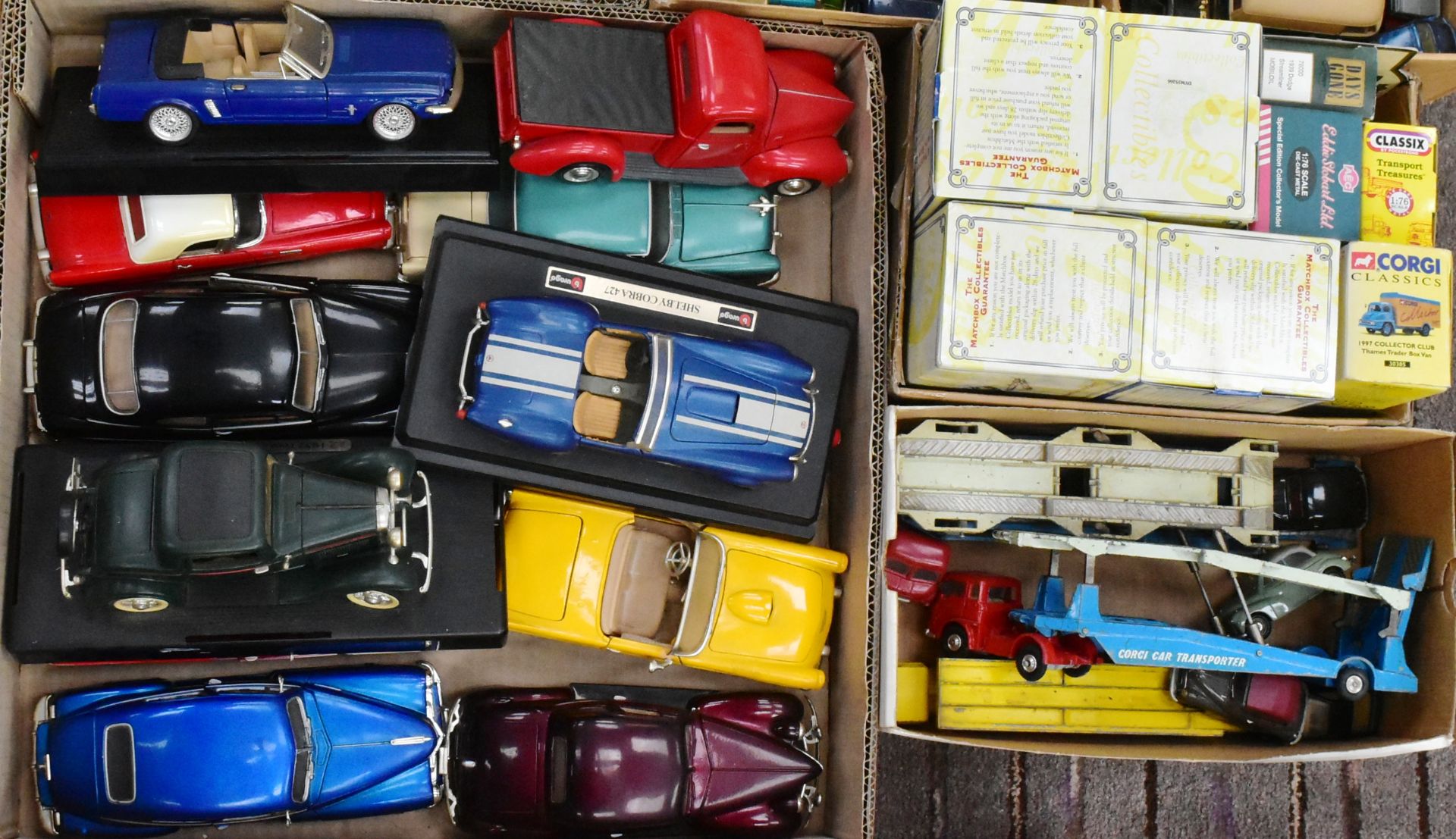 DIECAST - LARGE COLLECTION OF ASSORTED DIECAST MODEL CARS - Bild 5 aus 6