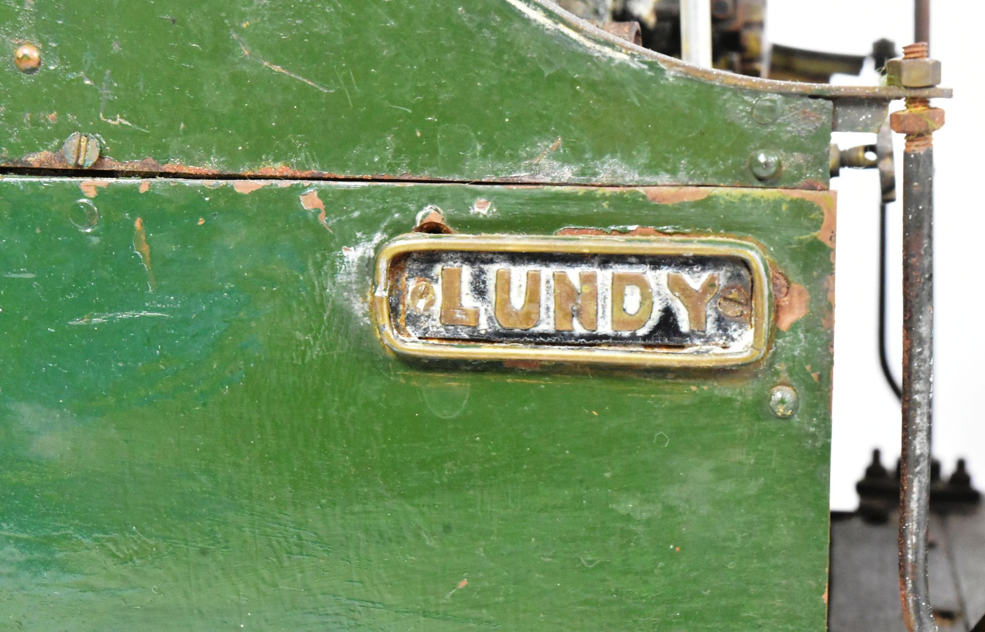 5" GAUGE LOCOMOTIVE - ' LUNDY ' - 0-4-0 LIVE STEAM ENGINED LOCO - Image 9 of 10