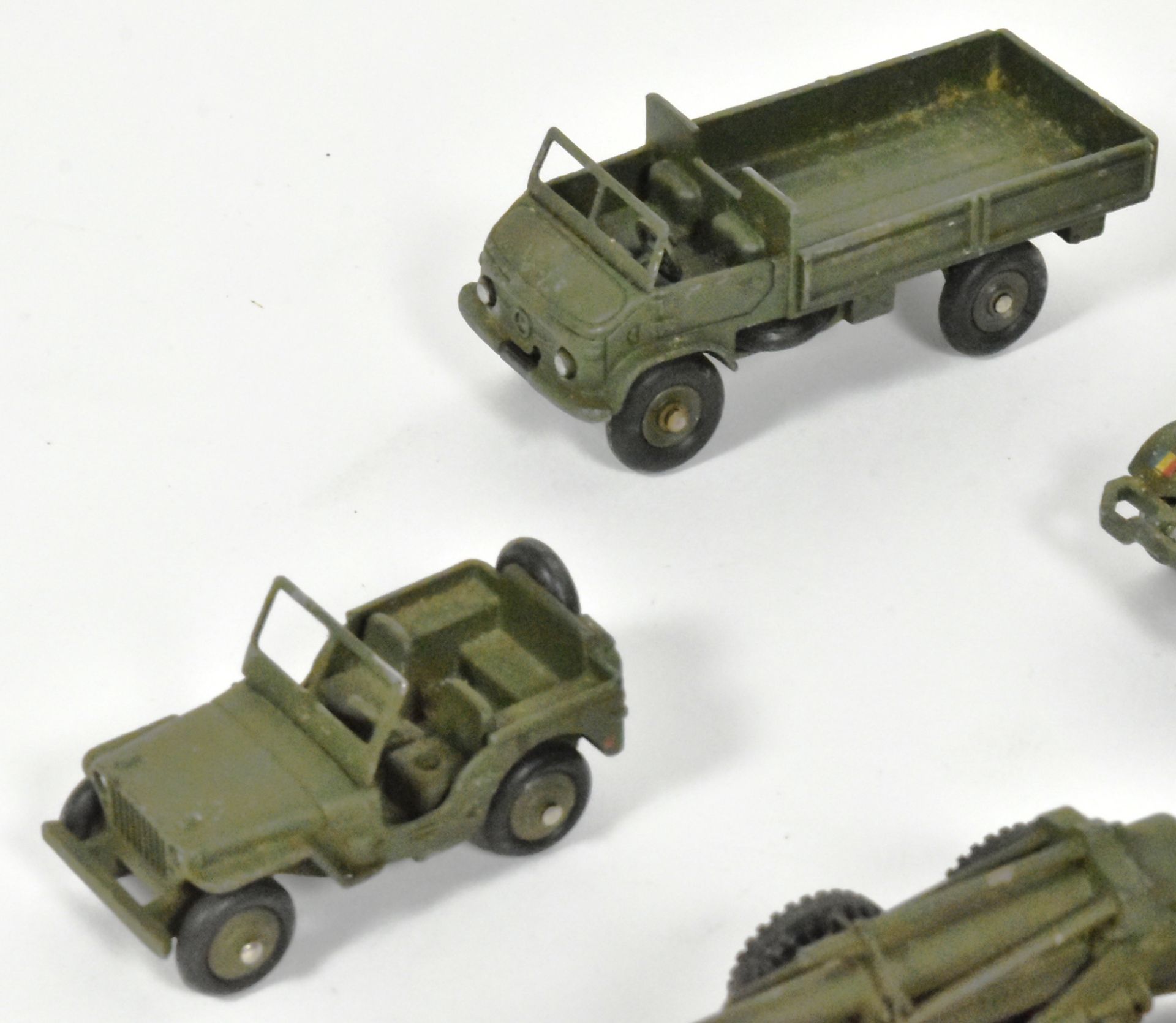 DIECAST - FRENCH DINKY TOYS - MILITARY DIECAST MODELS - Bild 2 aus 6