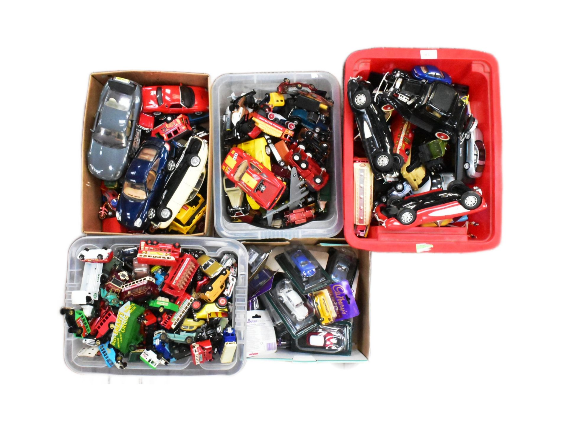 DIECAST - LARGE COLLECTION OF ASSORTED DIECAST MODELS