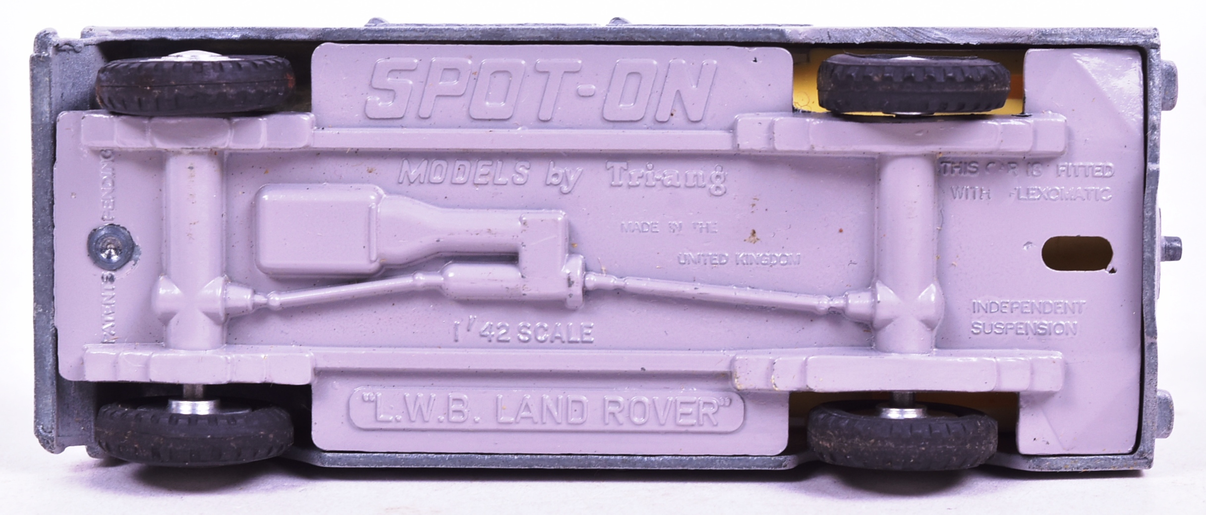DIECAST - VINTAGE TRIANG SPOT ON LWB LAND ROVER - Image 5 of 6