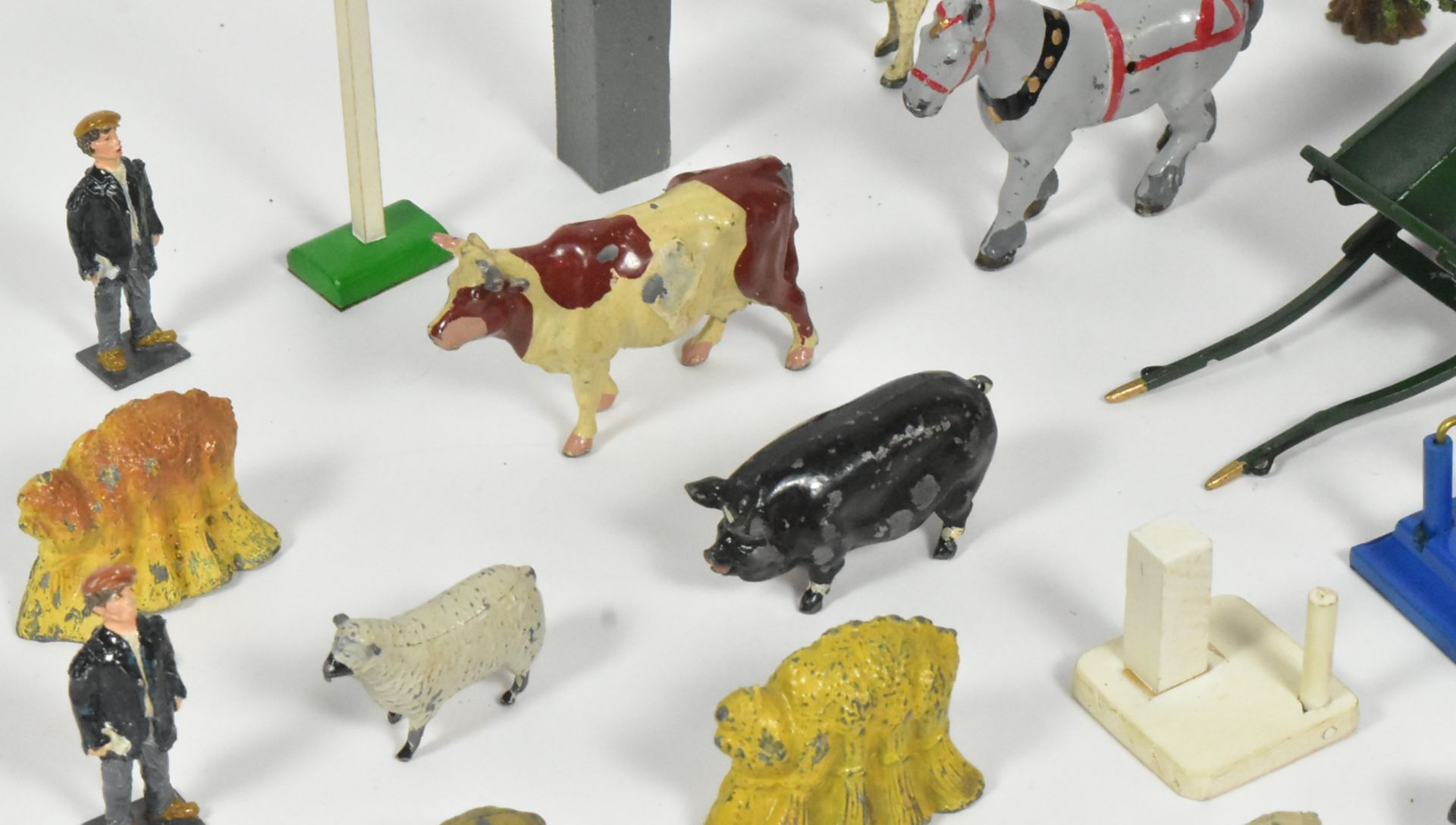 LEAD TOYS - COLLECTION OF LEAD TOY FARM ANIMALS - Bild 2 aus 6