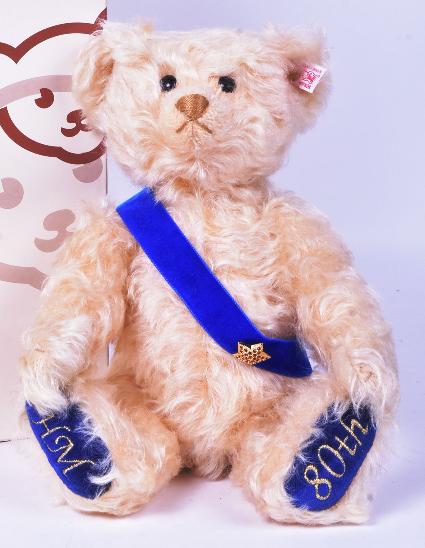 TEDDY BEARS - STEIFF QUEEN ELIZABETH 80TH BIRTHDAY BEAR - Image 2 of 5