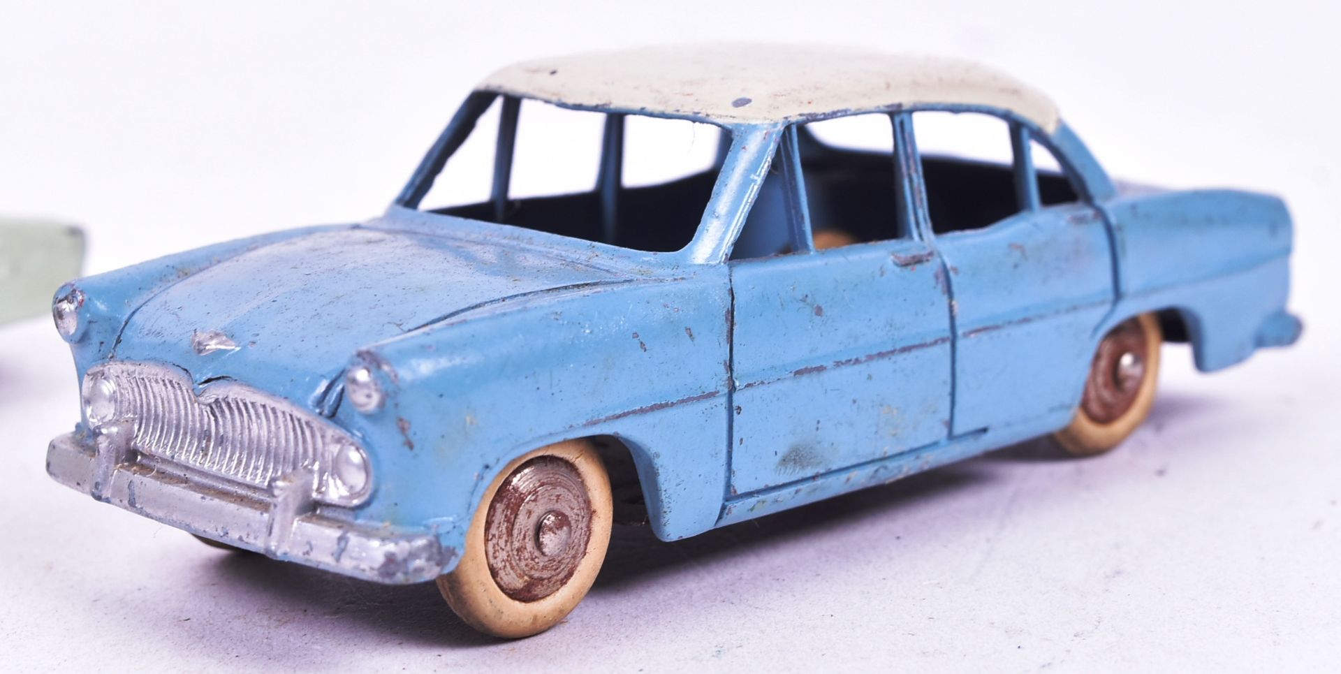 DIECAST - FRENCH DINKY TOYS - SIMCA VERSAILLES & STUDEBAKER COMMANDER - Bild 2 aus 6