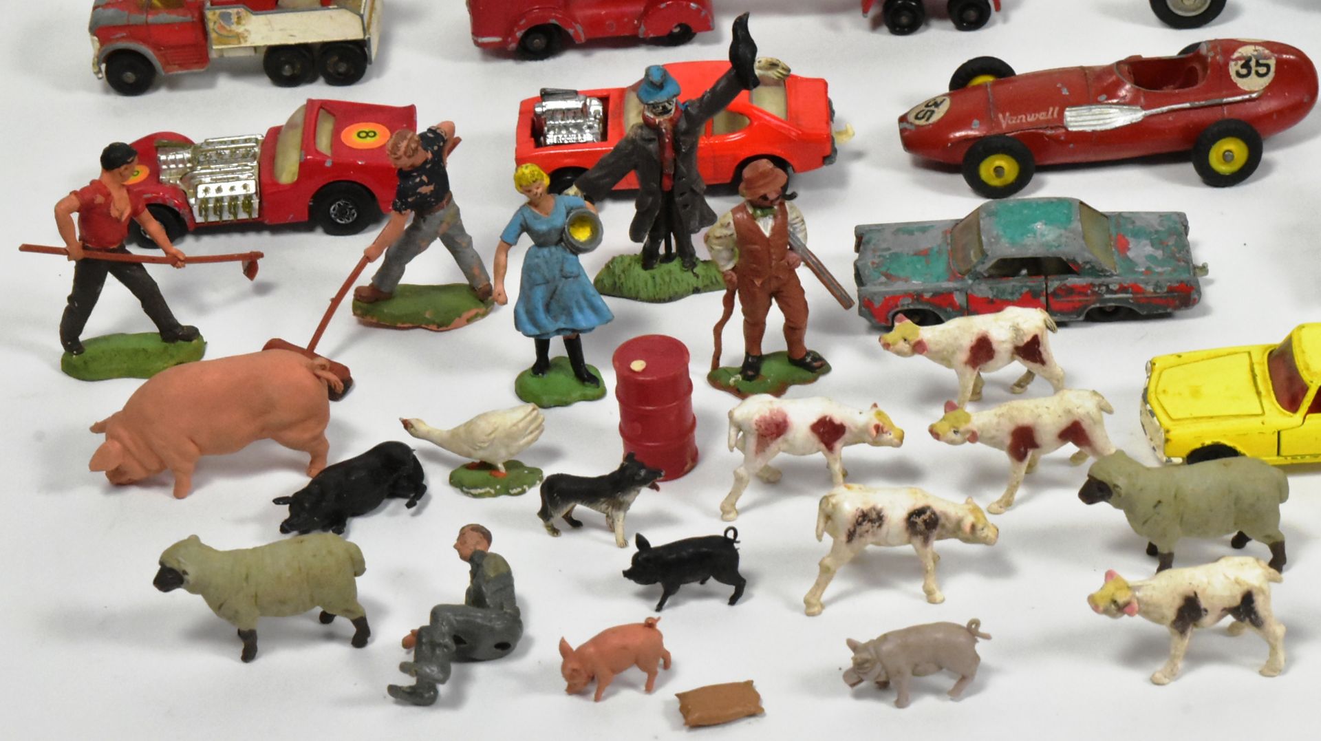 DIECAST - COLLECTION OF ASSORTED DIECAST MODELS - Bild 5 aus 7