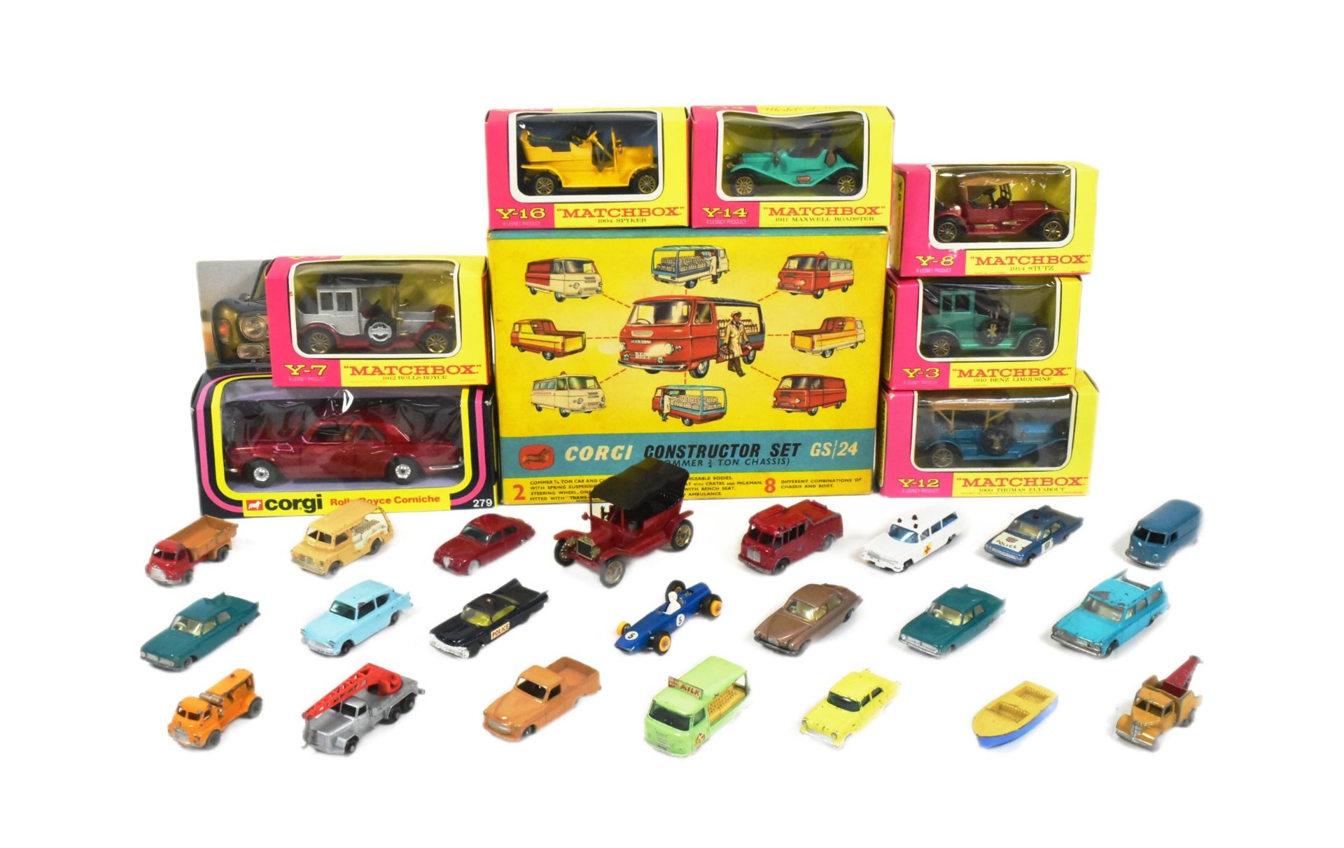 DIECAST - COLLECTION OF VINTAGE DIECAST MODELS