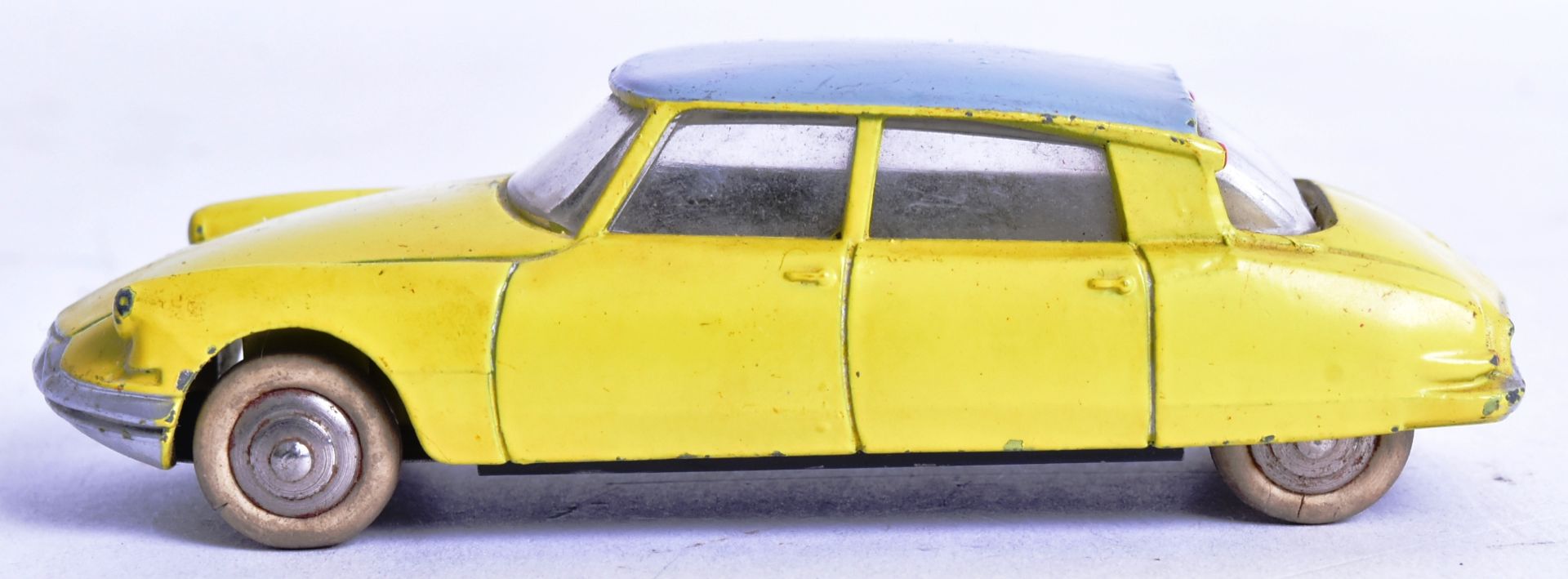 DIECAST - FRENCH DINKY TOYS - CITROEN DS 19 - Bild 2 aus 5