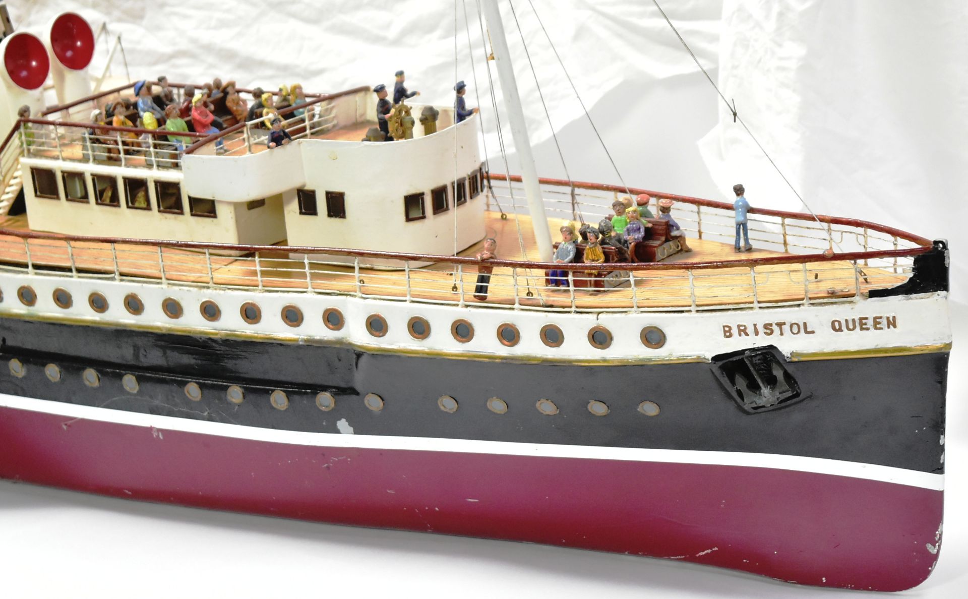 PS BRISTOL QUEEN - RICHARD WEBB HAND BUILT PADDLEBOAT MODEL - Image 2 of 10