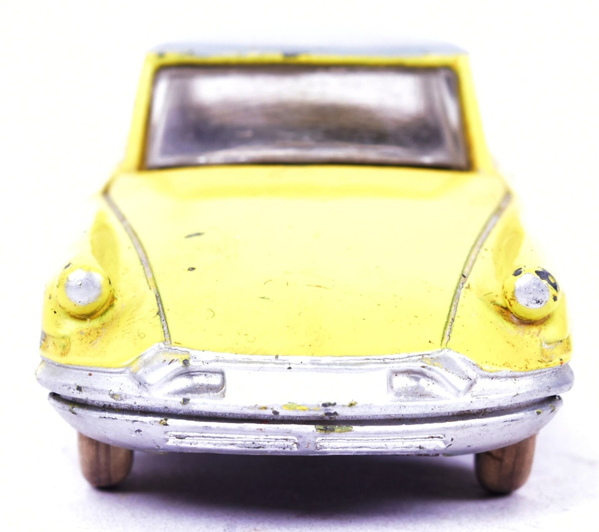 DIECAST - FRENCH DINKY TOYS - CITROEN DS 19 - Image 4 of 5