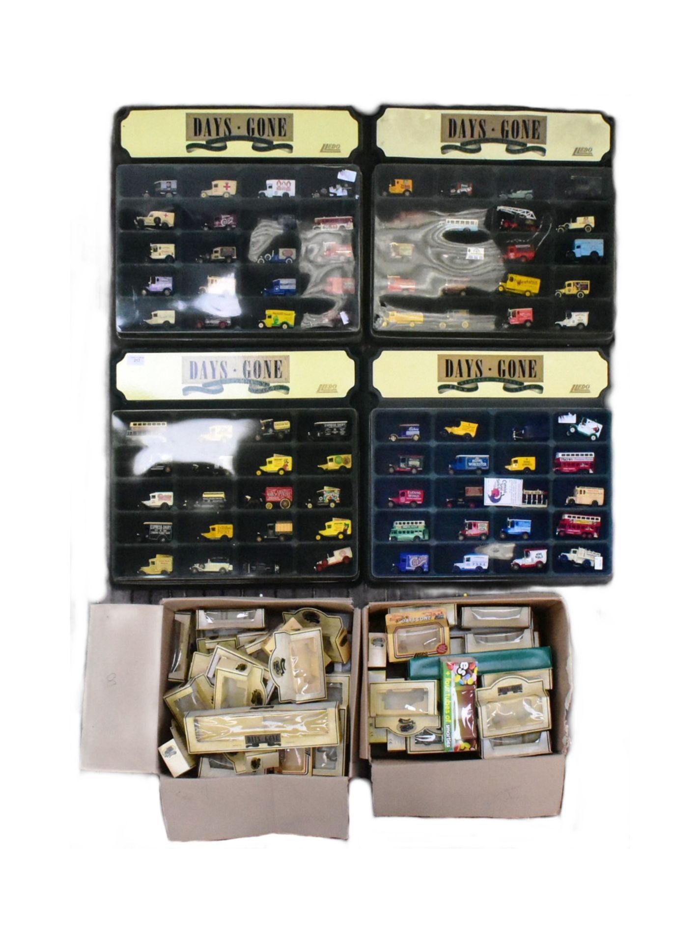 DIECAST - X4 LLEDO DAYS GONE DIECAST DISPLAY CASES