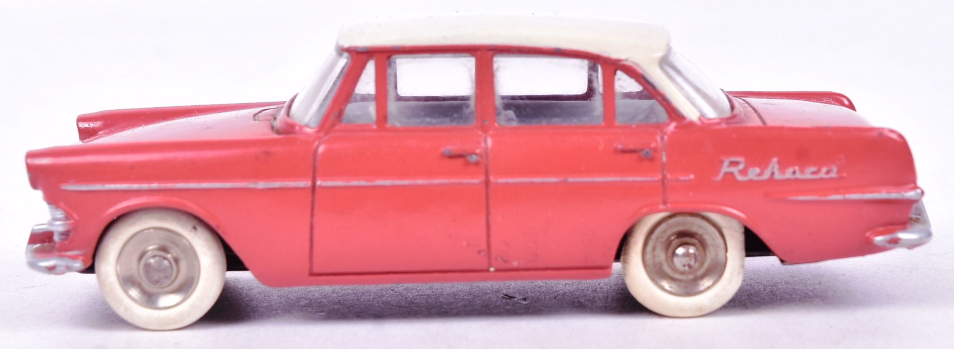 DIECAST - FRENCH DINKY TOYS - OPEL REKORD - Bild 2 aus 5