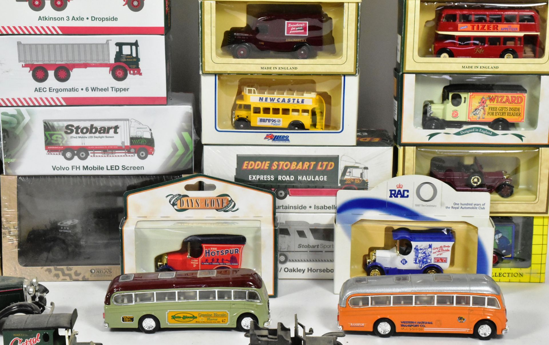 DIECAST - COLLECTION OF ASSORTED DIECAST MODELS - Image 4 of 5