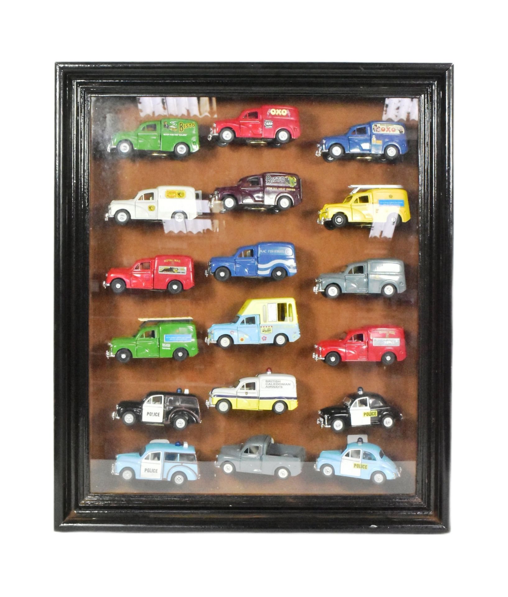 DIECAST - FRAMED DISPLAY OF DIECAST MODEL MORRIS MINOR CARS