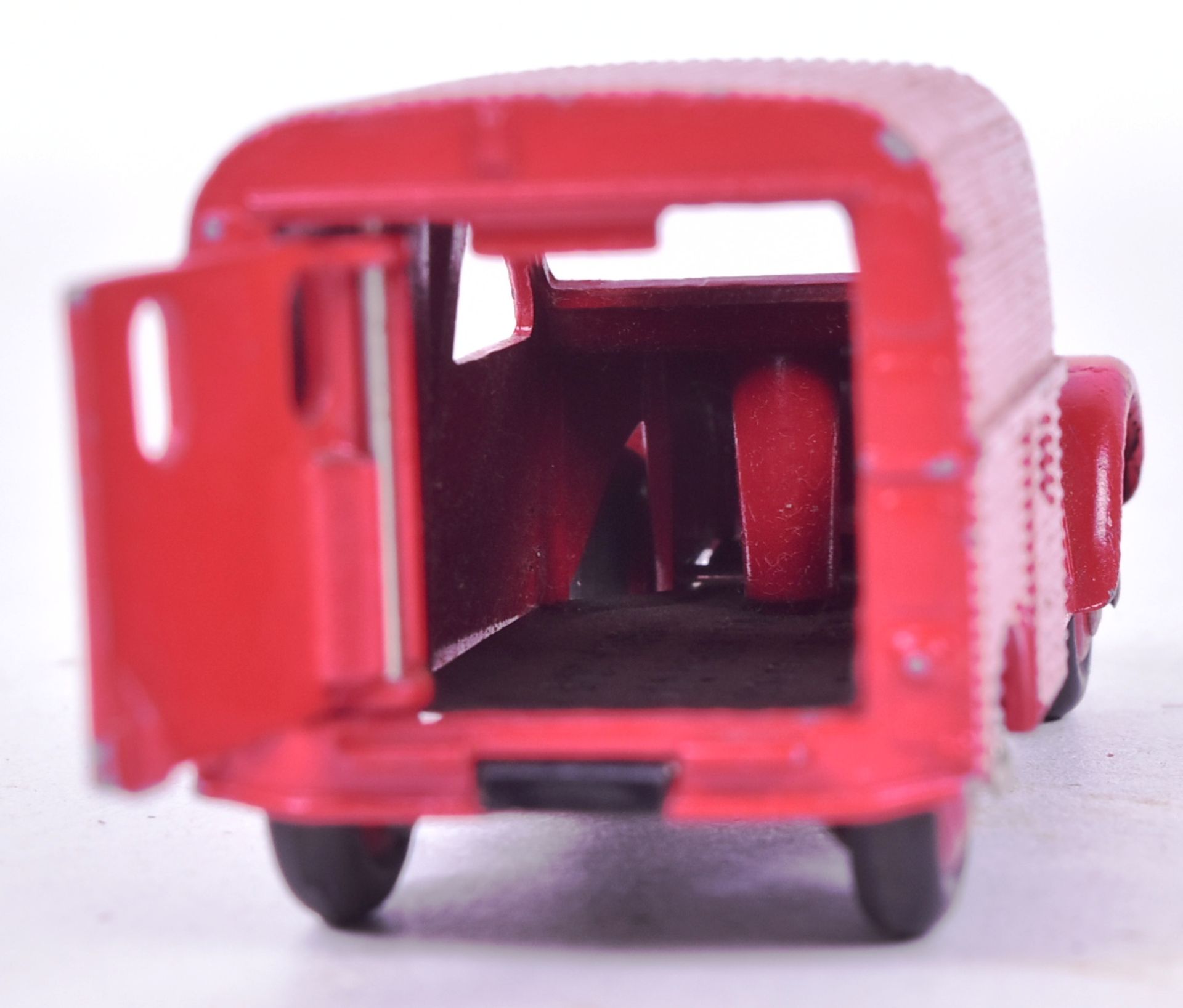 DIECAST - FRENCH DINKY TOYS - CITROEN 2CV FIRE VAN - Image 5 of 6