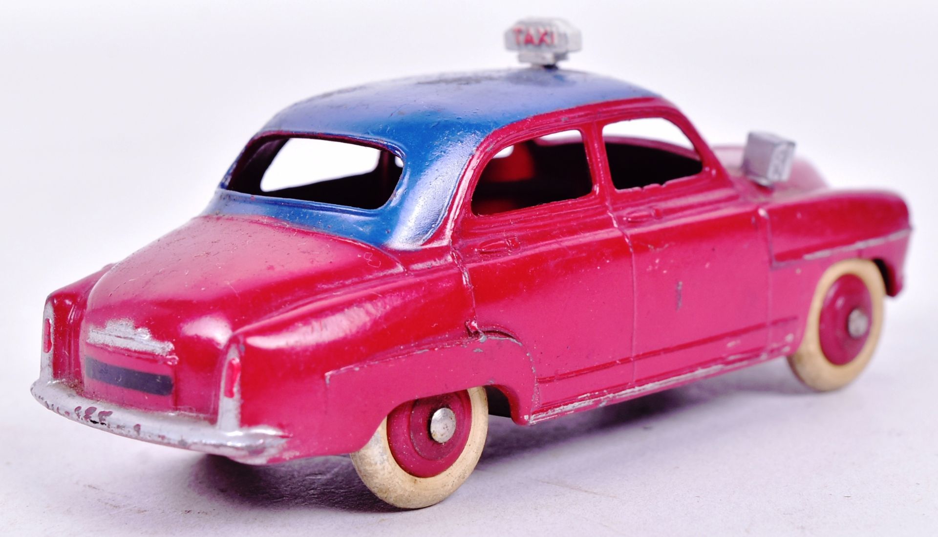 DIECAST - FRENCH DINKY TOYS - SIMCA 9 ARONDE - Image 3 of 5