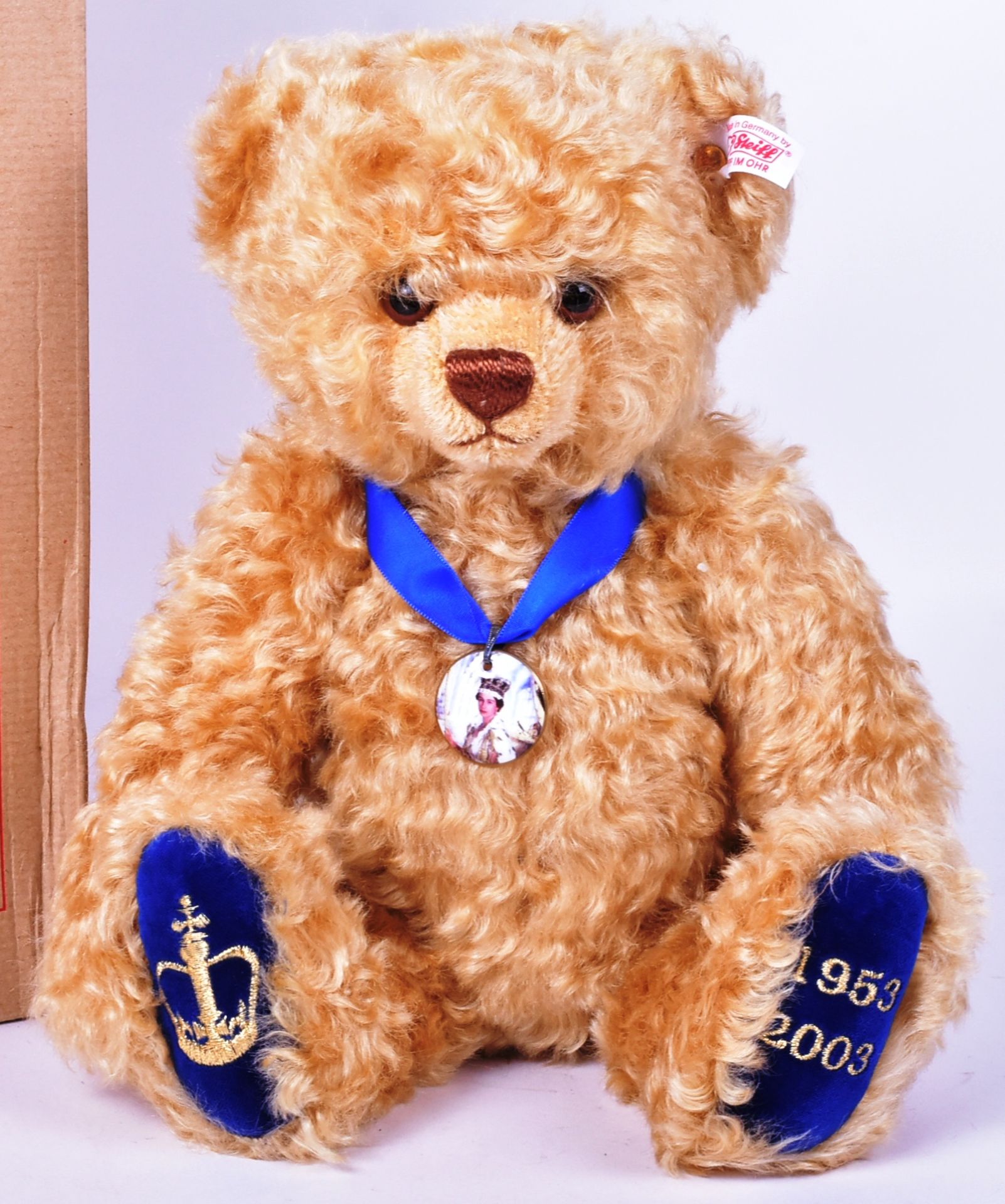 TEDDY BEARS - STEIFF CORONATION BEAR - Bild 2 aus 4