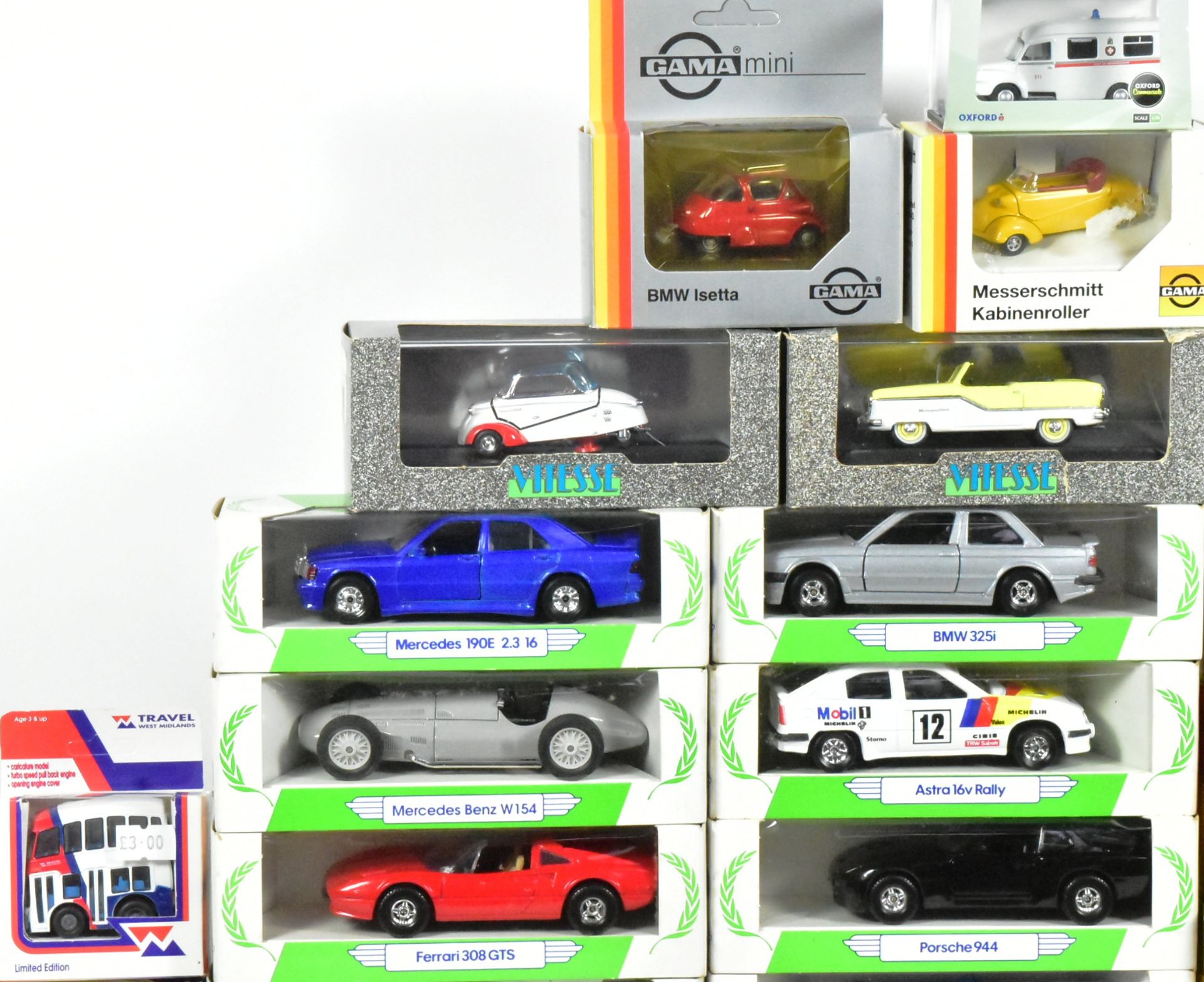 DIECAST - COLLECTION OF ASSORTED DIECAST MODELS - Bild 3 aus 5