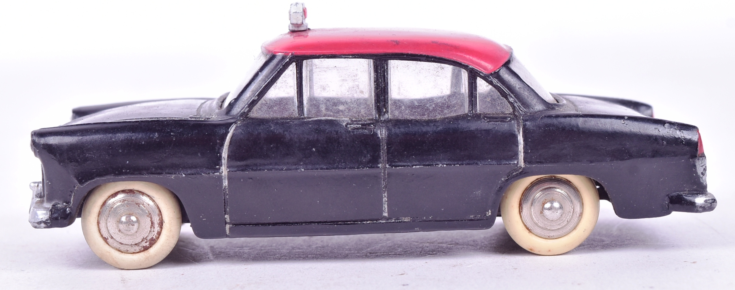 DIECAST - FRENCH DINKY TOYS - SIMCA ARIANE TAXI - Image 2 of 5