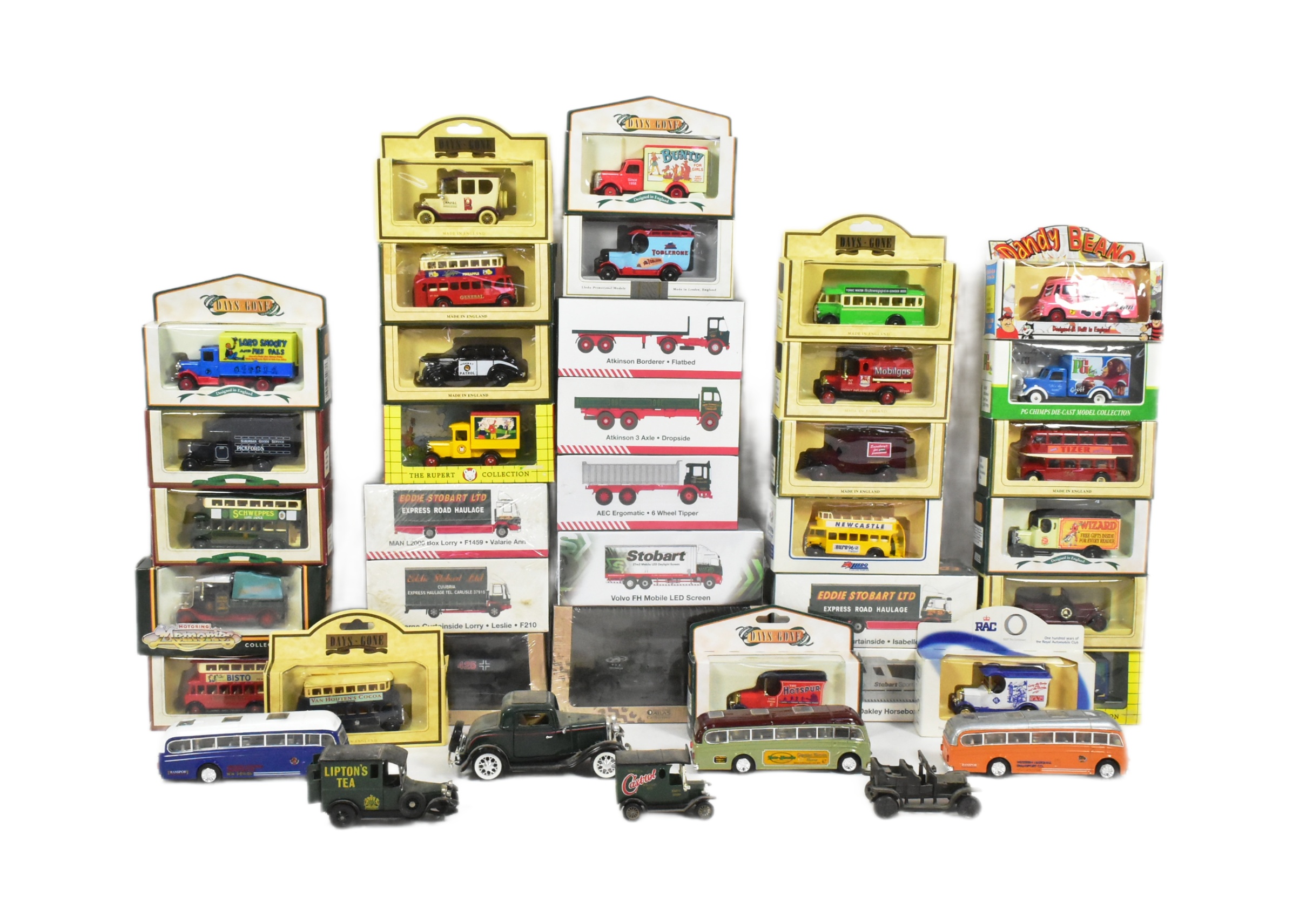 DIECAST - COLLECTION OF ASSORTED DIECAST MODELS