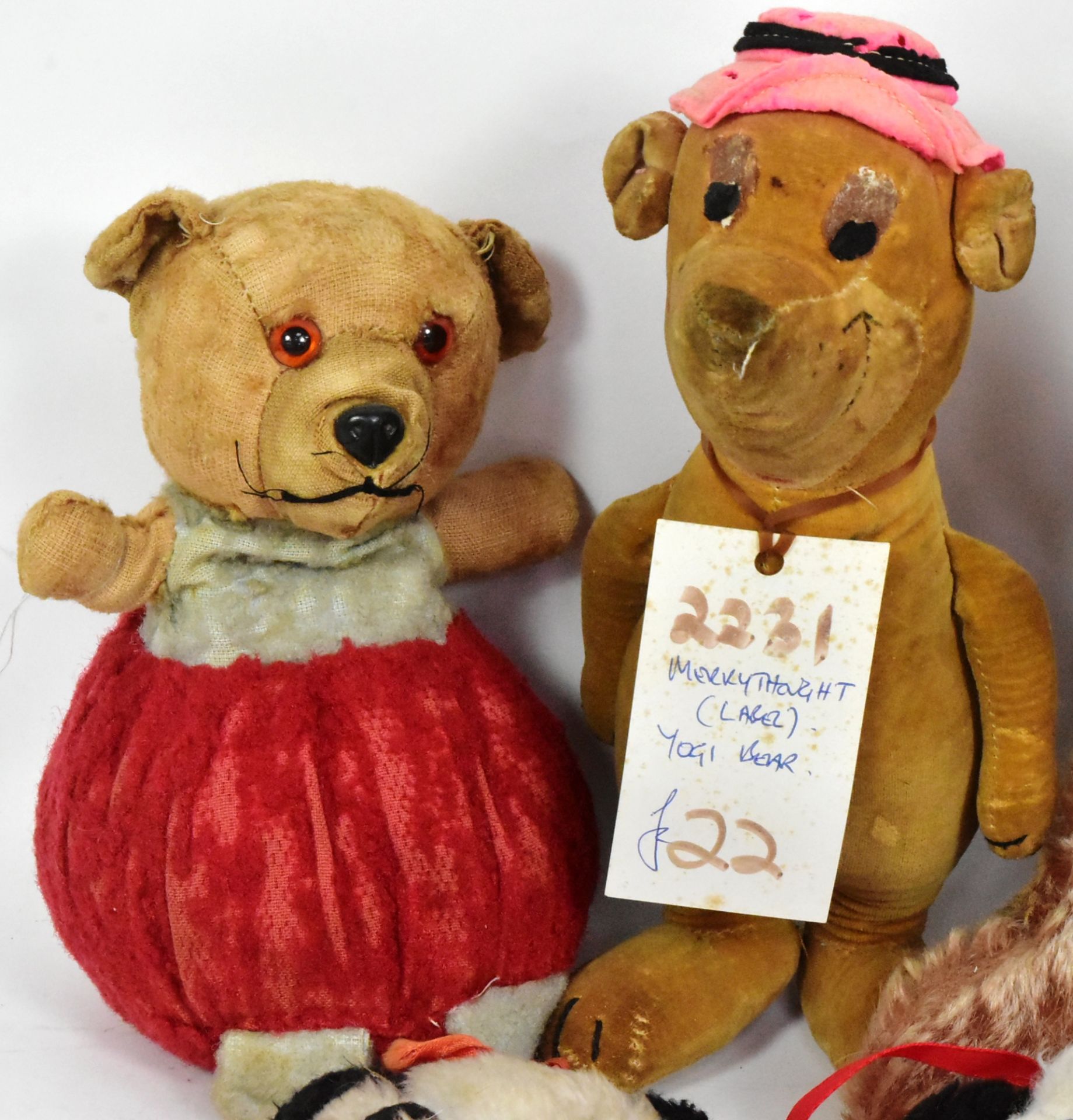 TEDDY BEARS - COLLECTION OF ASSORTED BEARS / PUPPETS - Image 3 of 5