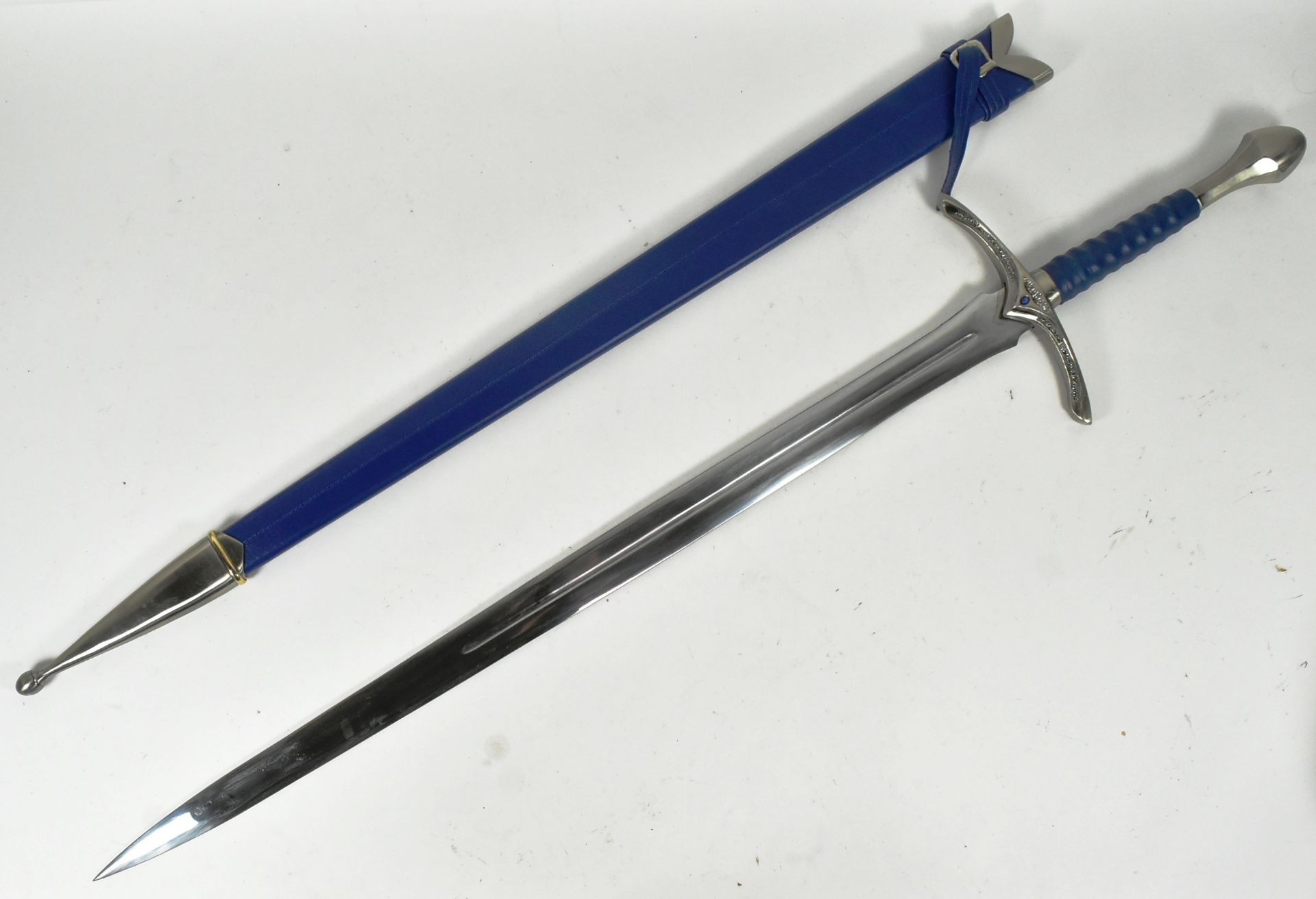 LORD OF THE RINGS - GANDALFS REPLICA GLAMDRING SWORD - Bild 2 aus 6