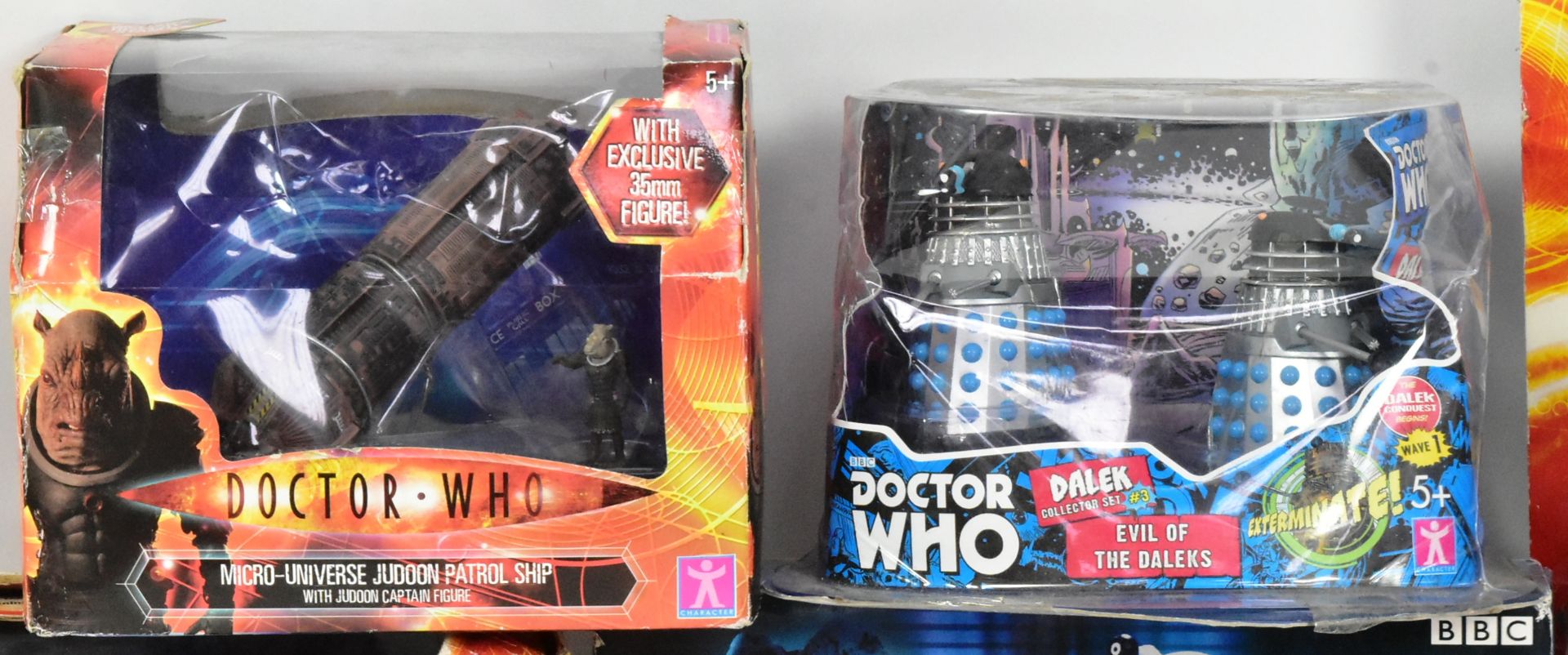 DOCTOR WHO - COLLECTION OF ASSORTED ACTION FIGURES - Bild 3 aus 5