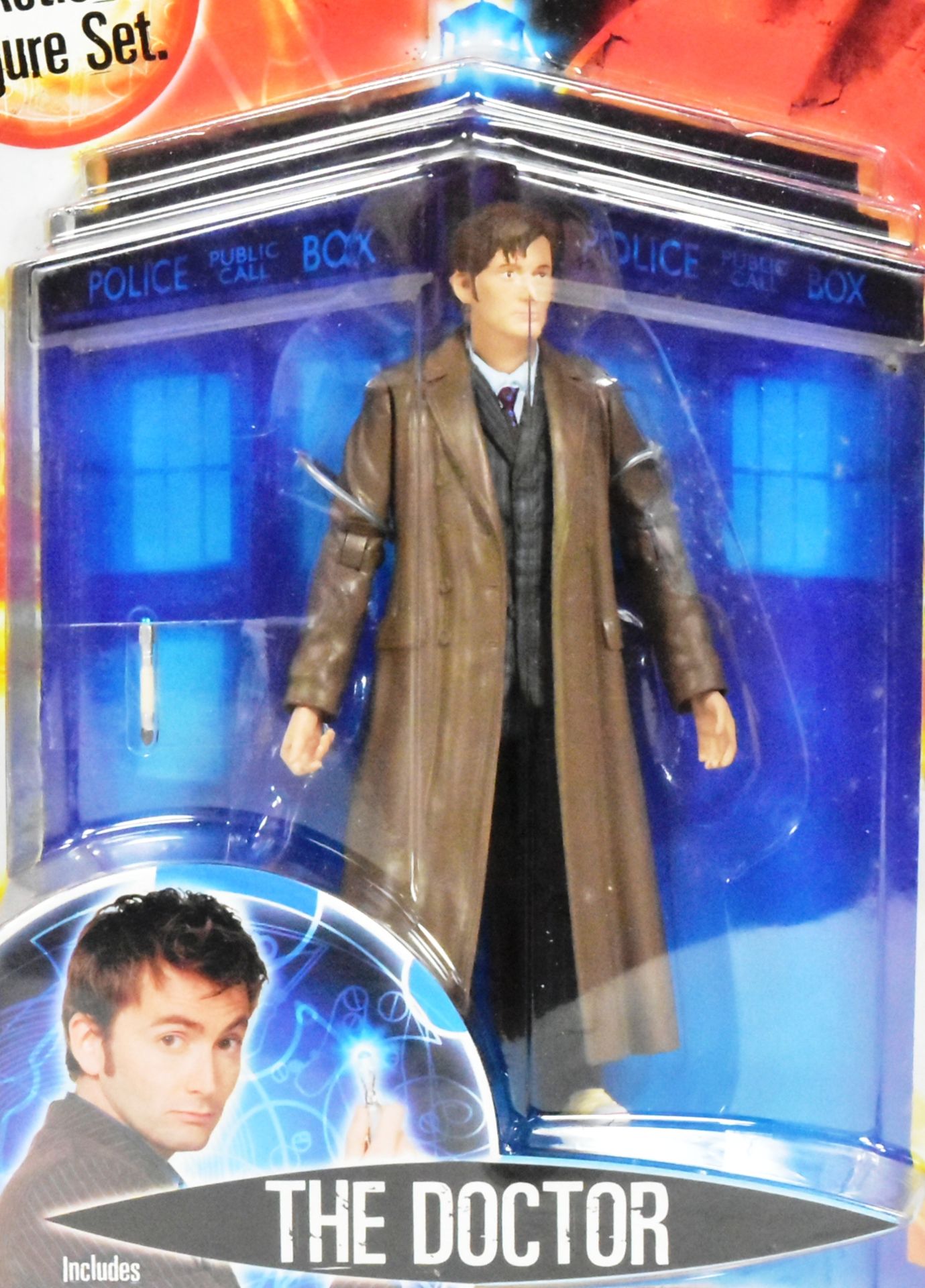 DOCTOR WHO - CHARACTER OPTIONS - CARDED ACTION FIGURES - Image 4 of 4