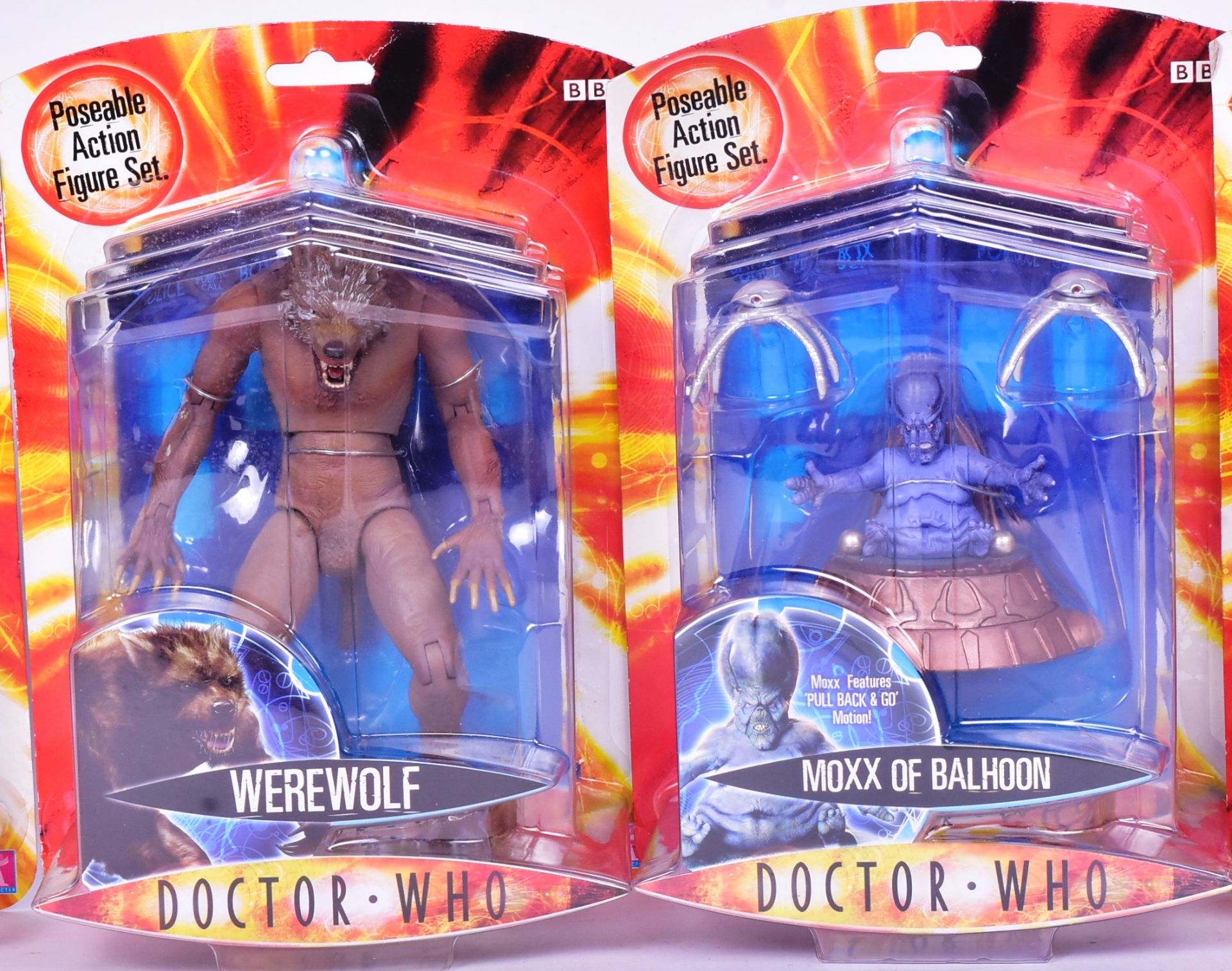 DOCTOR WHO - CHARACTER OPTIONS / UT TOYS - CARDED ACTION FIGURES - Image 3 of 4