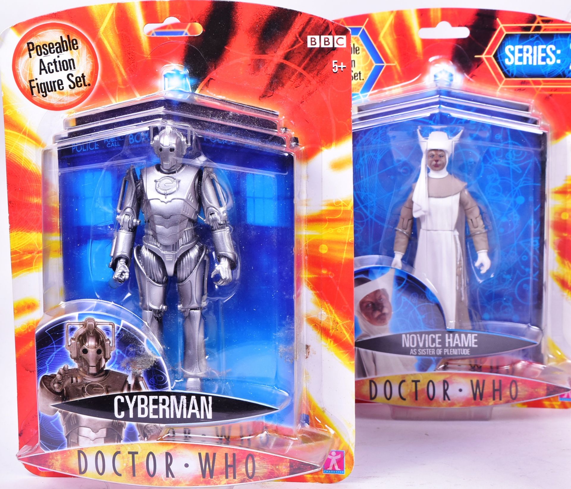 DOCTOR WHO - CHARACTER OPTIONS - CARDED ACTION FIGURES - Image 3 of 4