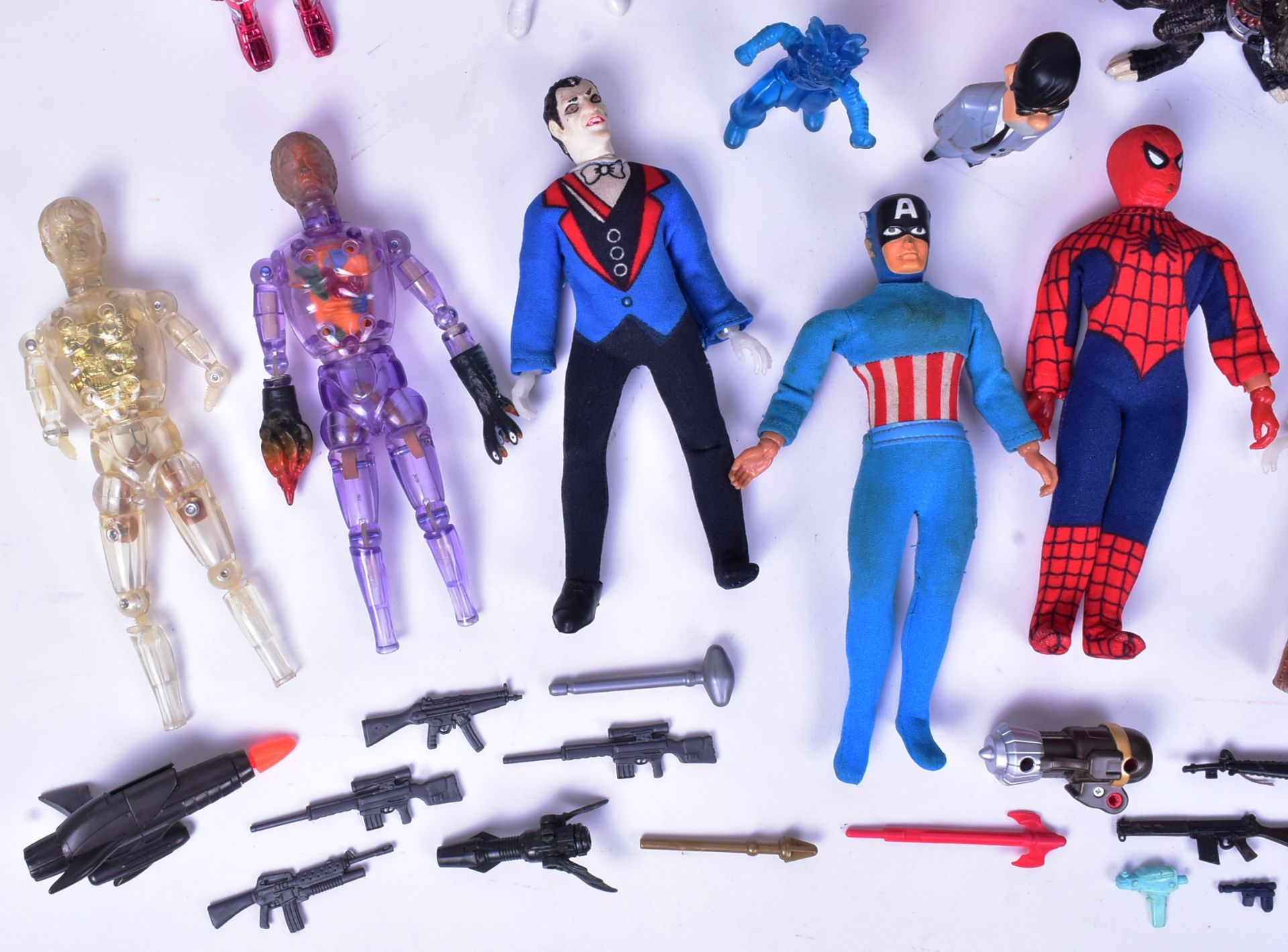 COLLECTION OF VINTAGE ACTION FIGURES - Image 4 of 5