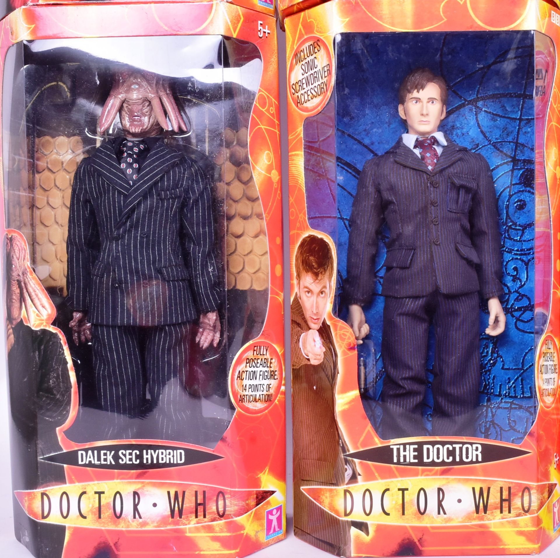 DOCTOR WHO - CHARACTER OPTIONS - 12" SCALE BOXED ACTION FIGURES - Image 3 of 5