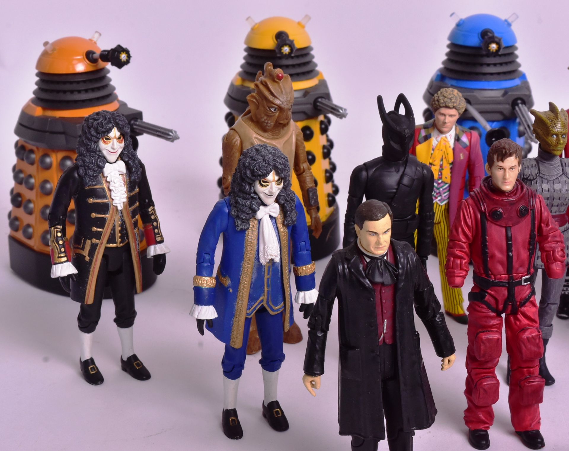 DOCTOR WHO - CHARACTER OPTIONS - COLLECTION OF ACTION FIGURES - Image 2 of 6