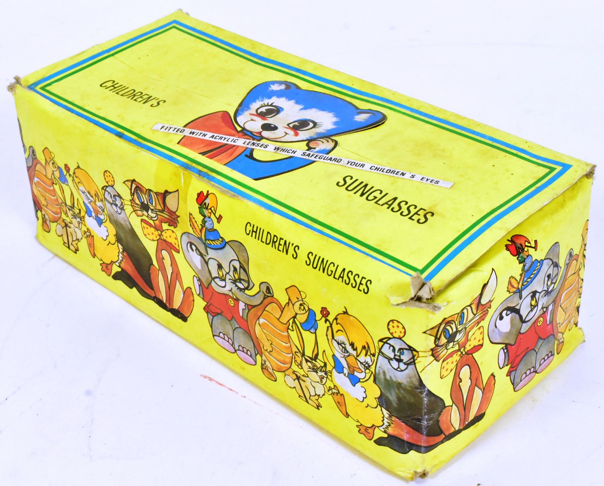 COUNTER TOP DISPLAY BOX - VINTAGE 'CHILDREN'S SUNGLASSES' - Image 4 of 5
