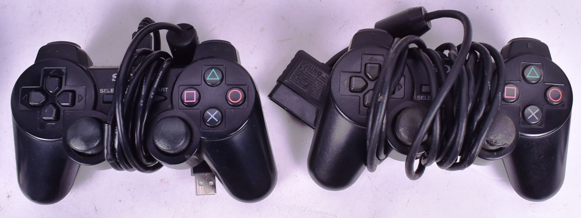 RETRO GAMING - PS2 PLAYSTATION CONSOLE & GAMES - Image 4 of 7