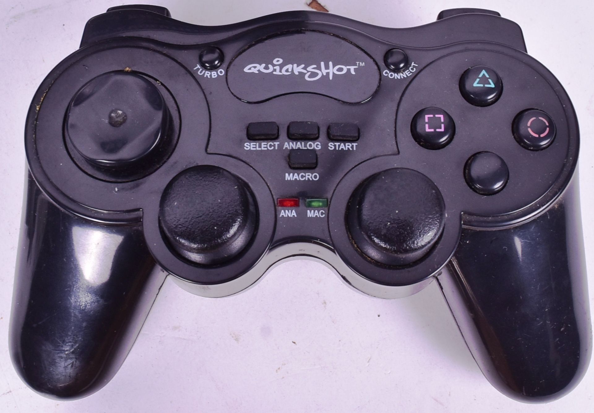 RETRO GAMING - PLAYSTATION ONE GAMES & CONTROLLERS - Bild 5 aus 5