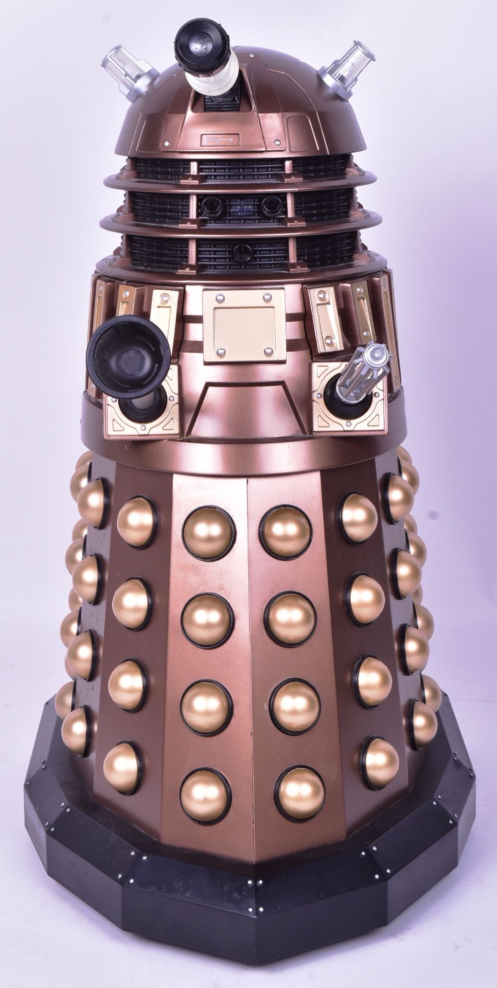 DOCTOR WHO - CHARACTER OPTONS - 18" SCALE LARGE RC DALEK - Bild 2 aus 5