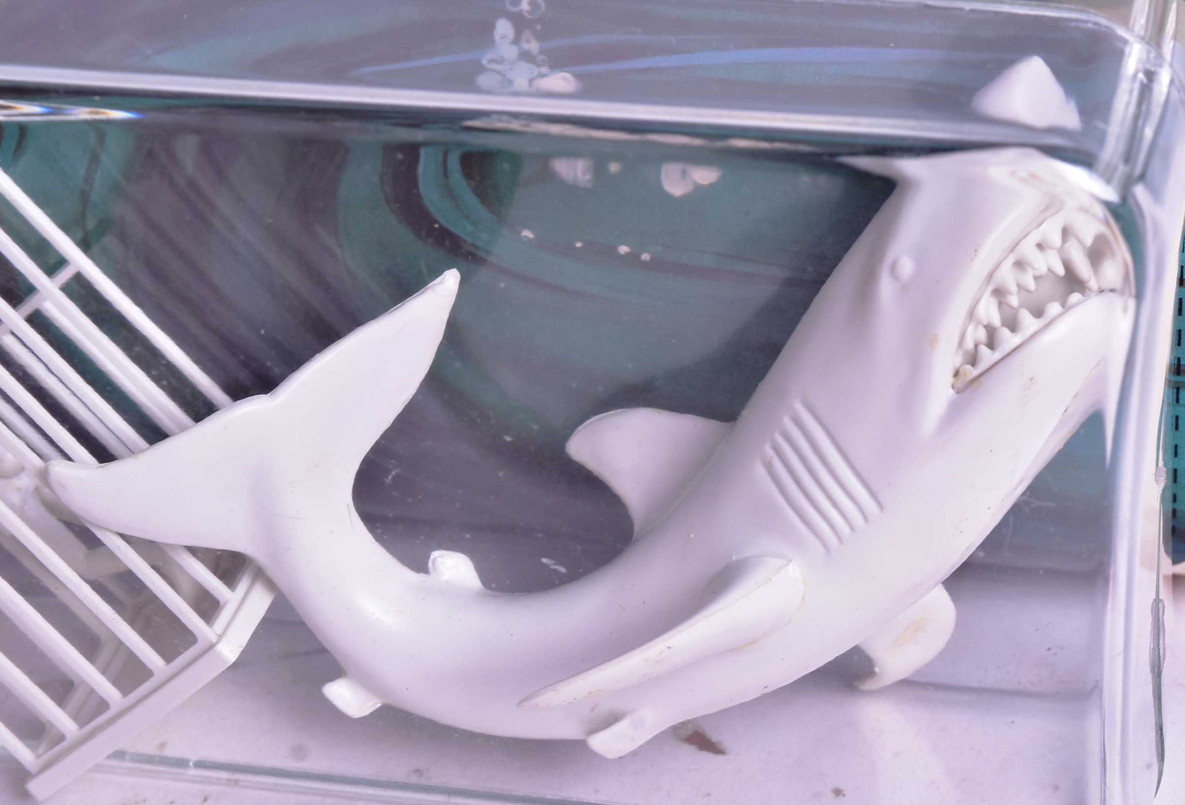 MODEL KIT - VINTAGE ADDAR SUPER SCENES - JAWS - Image 4 of 5