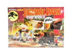 JURASSIC PARK - VINTAGE BUILD YOUR OWN DINO WORLD PLAYSET