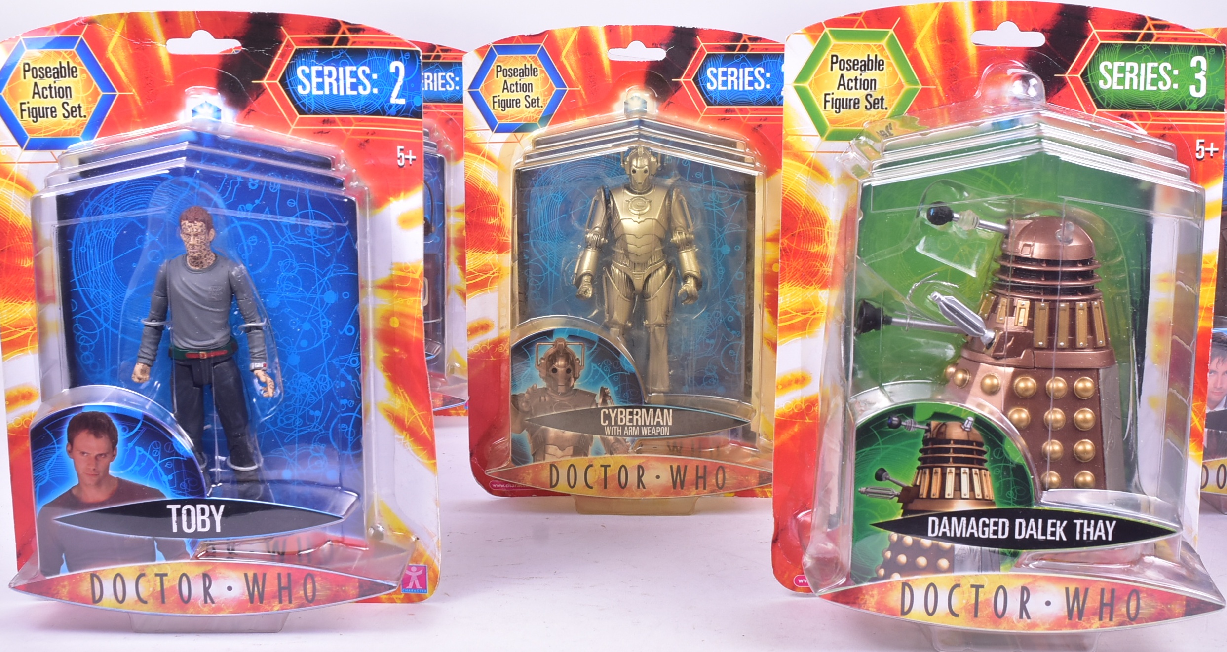 DOCTOR WHO - CHARACTER OPTIONS - CARDED ACTION FIGURES - Image 2 of 4