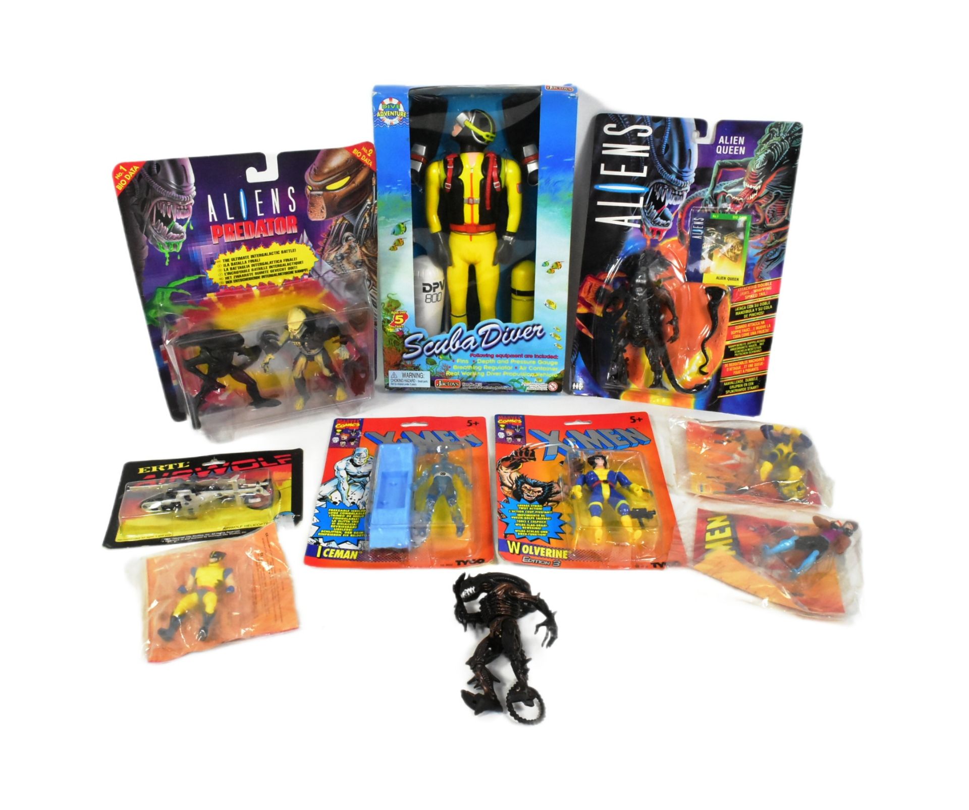 ACTION FIGURES - ALIENS & X-MEN