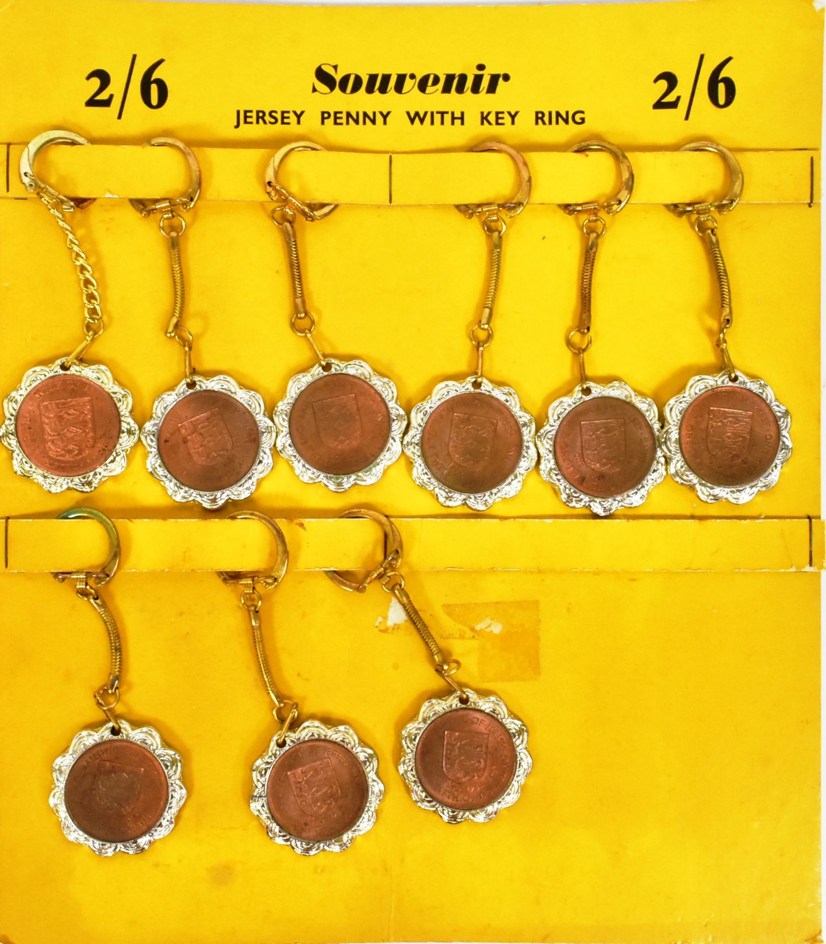 VINTAGE 'SOUVENIR' COUNTER TOP SHOP DISPLAY JERSEY PENNY CARDS - Image 4 of 5